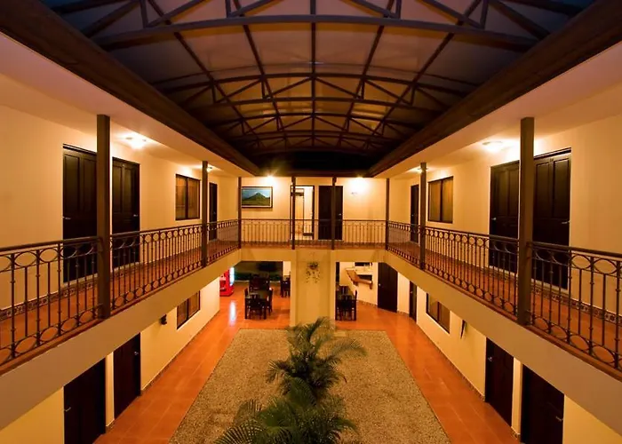 Hotel El Cerro 3*