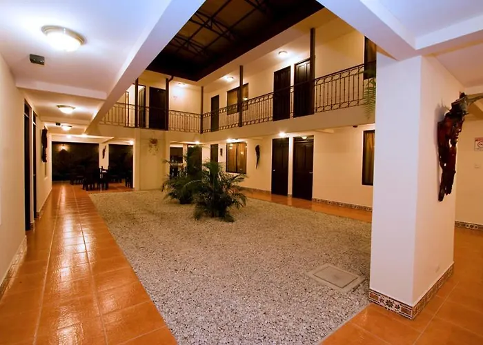 El Cerro Hotel